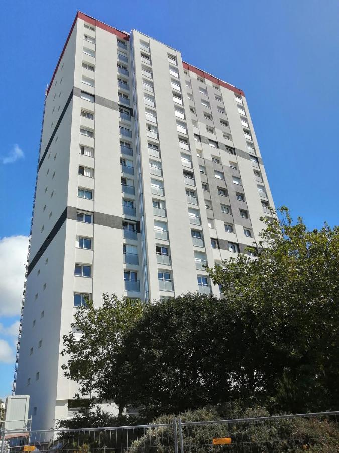 Appartement T5 Avec 4 Lits Doubles Brest Bagian luar foto